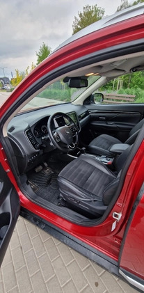 Mitsubishi Outlander cena 73900 przebieg: 189994, rok produkcji 2019 z Ciechanów małe 379
